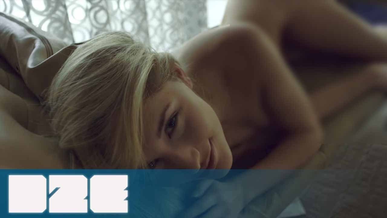 Investo Ft. Tara McDonald - A Place To Go