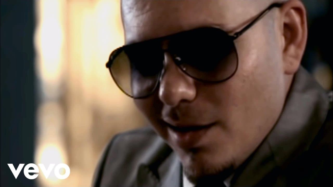 PitbullVEVO - Pitbull - Hotel Room Service