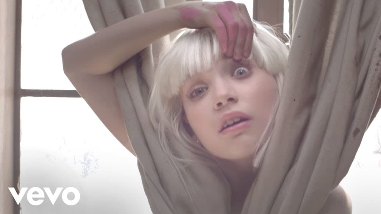 SiaVEVO - Sia - Chandelier