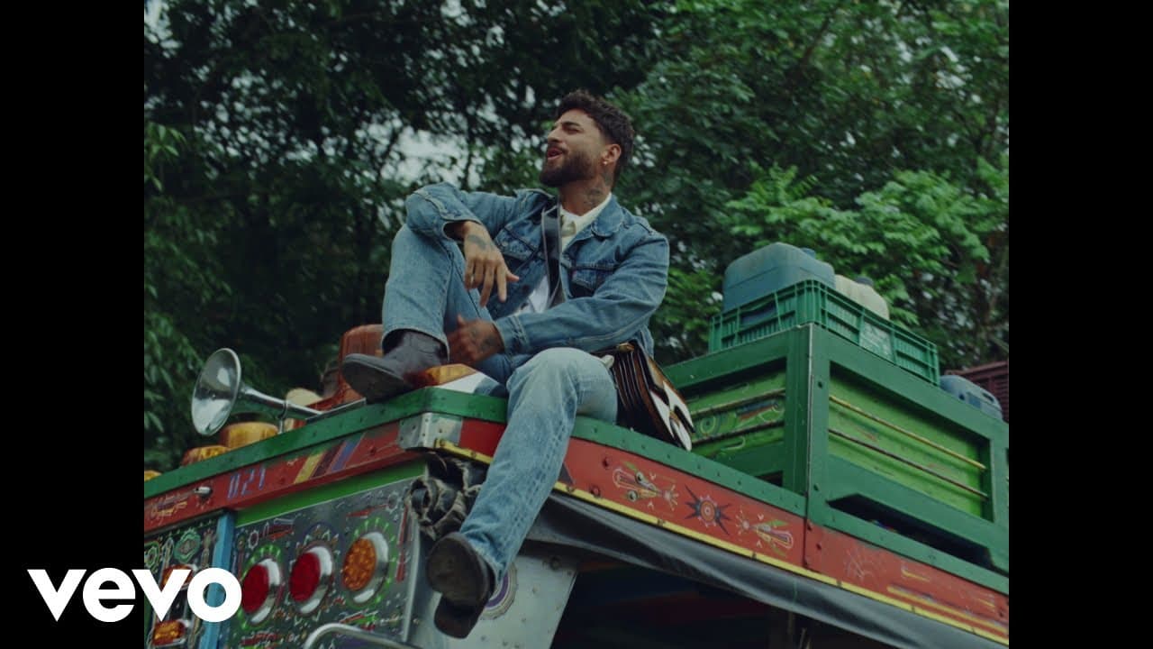 Maluma - Loco x Volver