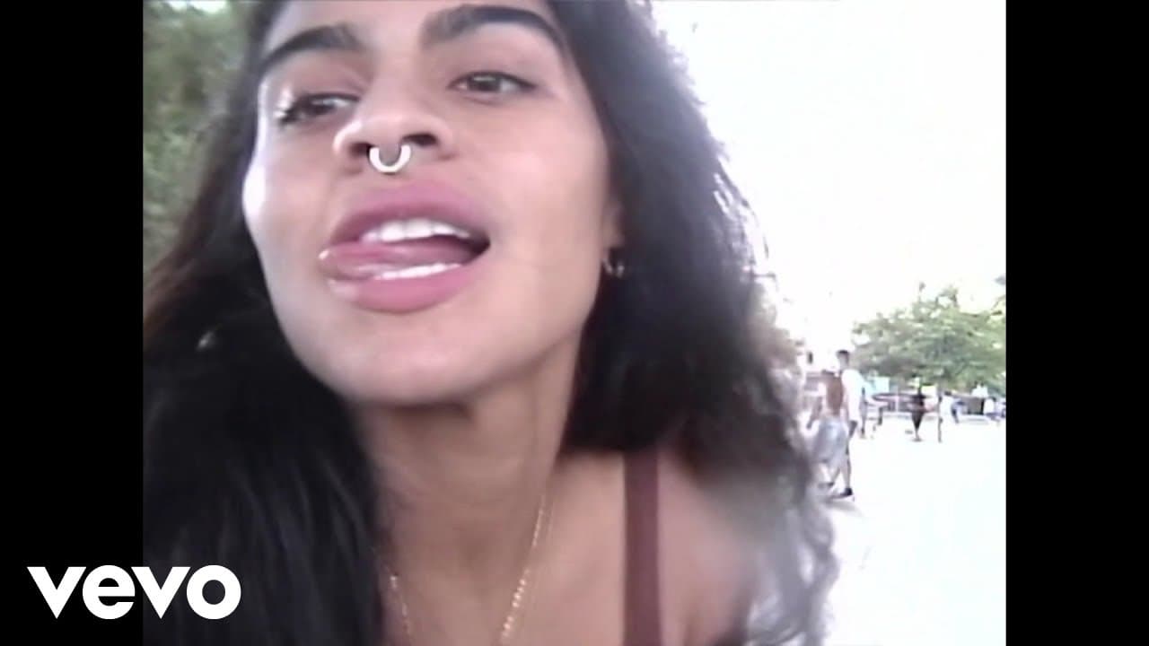 Calvin Harris - Calvin Harris, Jessie Reyez - Ocean (Official Visualiser)