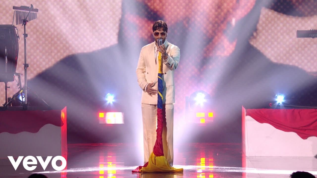 Maluma - Tu recuerdo (52nd American Music Awards)