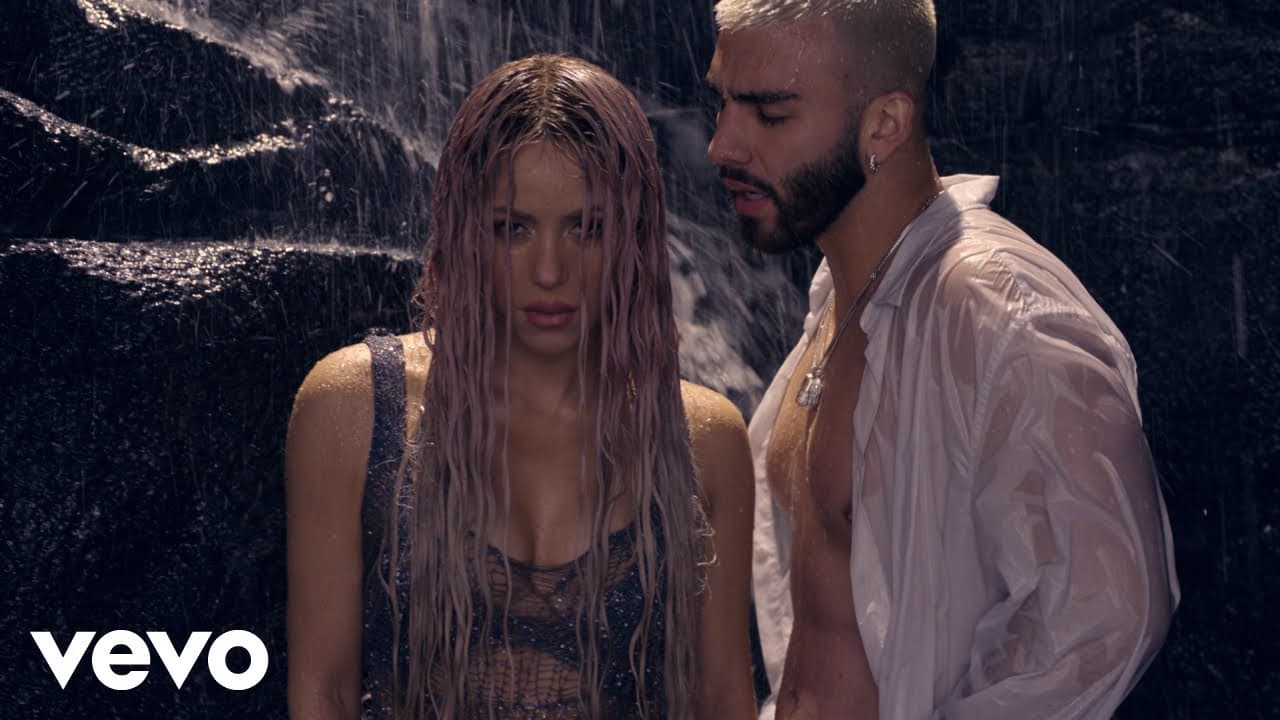 Shakira - Shakira, Manuel Turizo - Copa Vacía