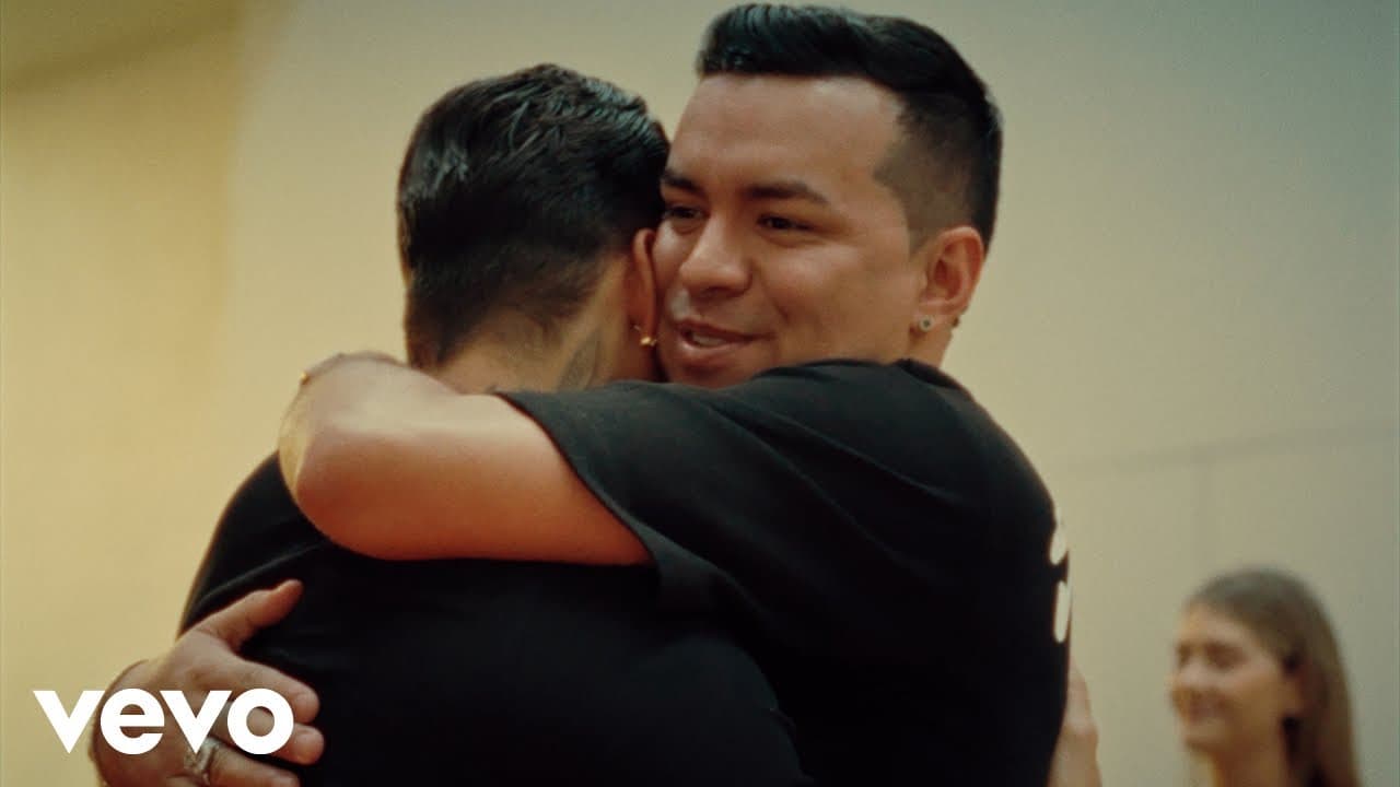 Maluma, Yeison Jimenez - Con el corazón